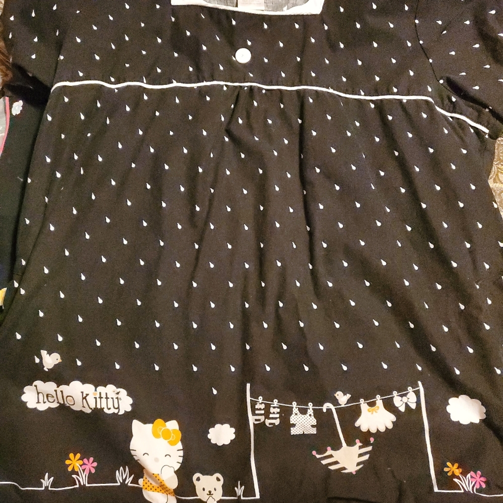 Scrub tops - Picture 4 of 4